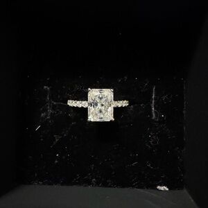 3.95ct S925 Silver Moissanite  Radiant Ring